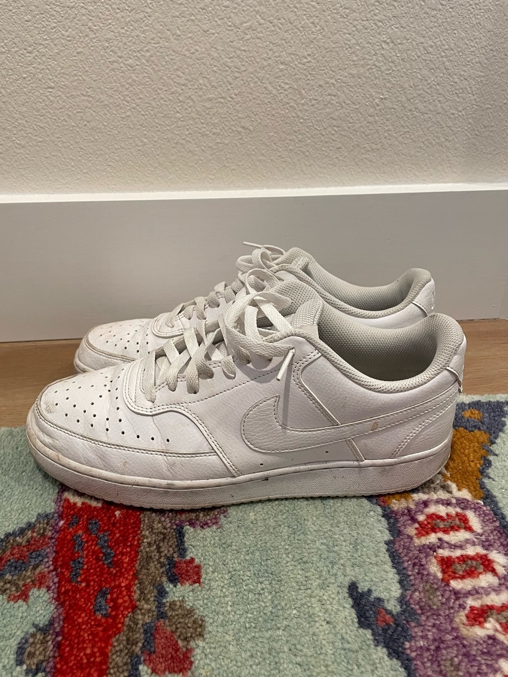 Nike Men’s Court Vision Low Sneakers White Leather Shoes 10